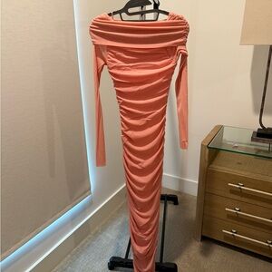 Chic Pink Long Sleeve Off-Shoulder Dress